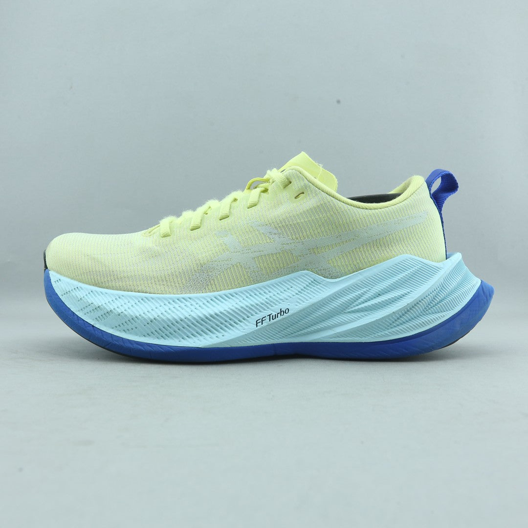 ASICS SUPERBLAST 2
