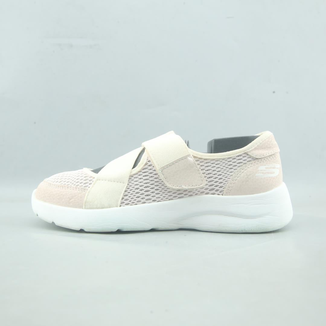 SKECHERS MEMORY FOAM