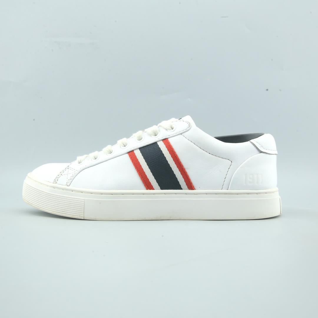 FILA .