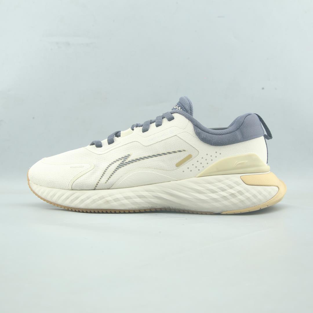 LI-NING CLOUD SHIELD
