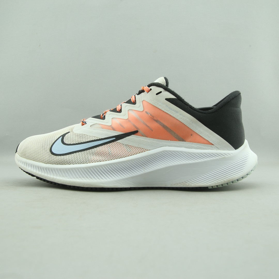 NIKE QUEST 3