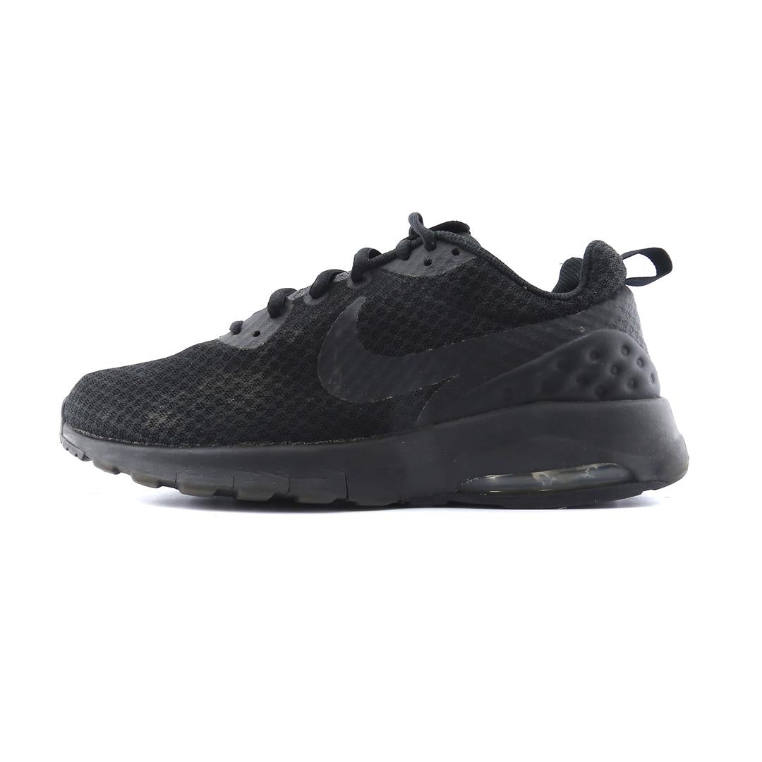 NIKE AIR MAX MOTION