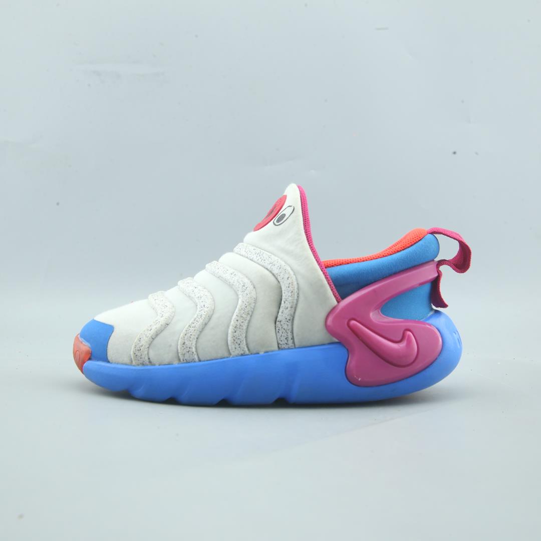 NIKE DYNAMO GO