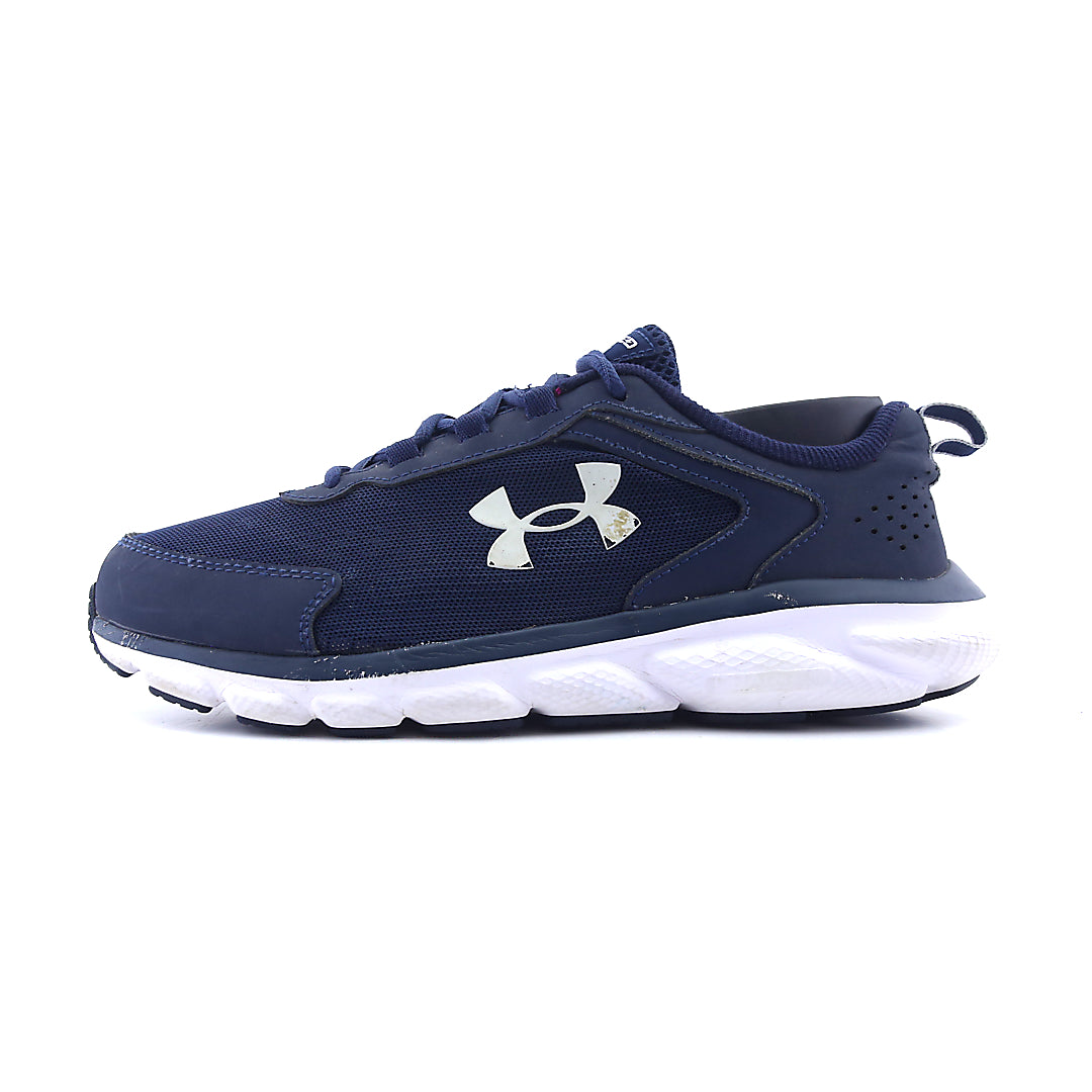 UNDER ARMOUR CHARGED ASSERT 9