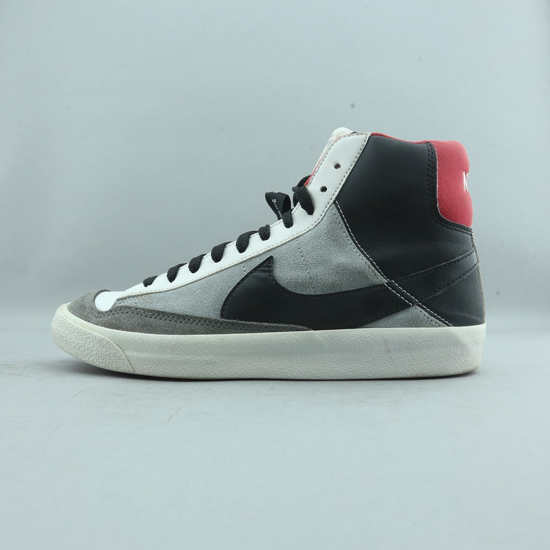 NIKE BLAZER MID 77 SE