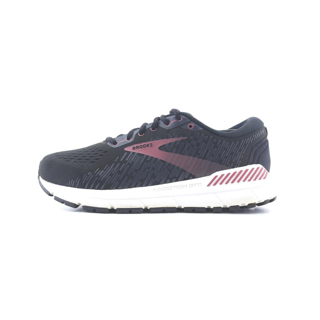 BROOKS ADDICTION GTS 15