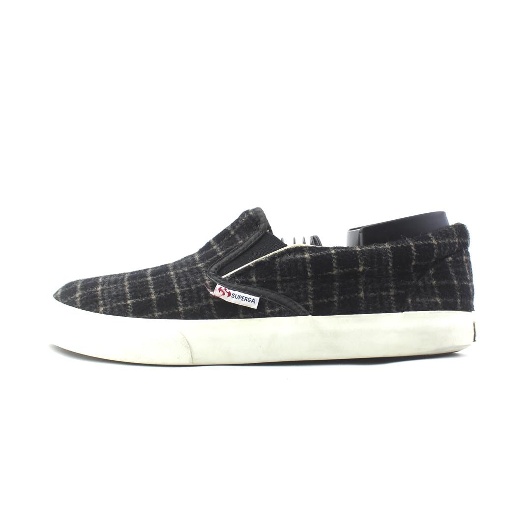 SUPERGA .
