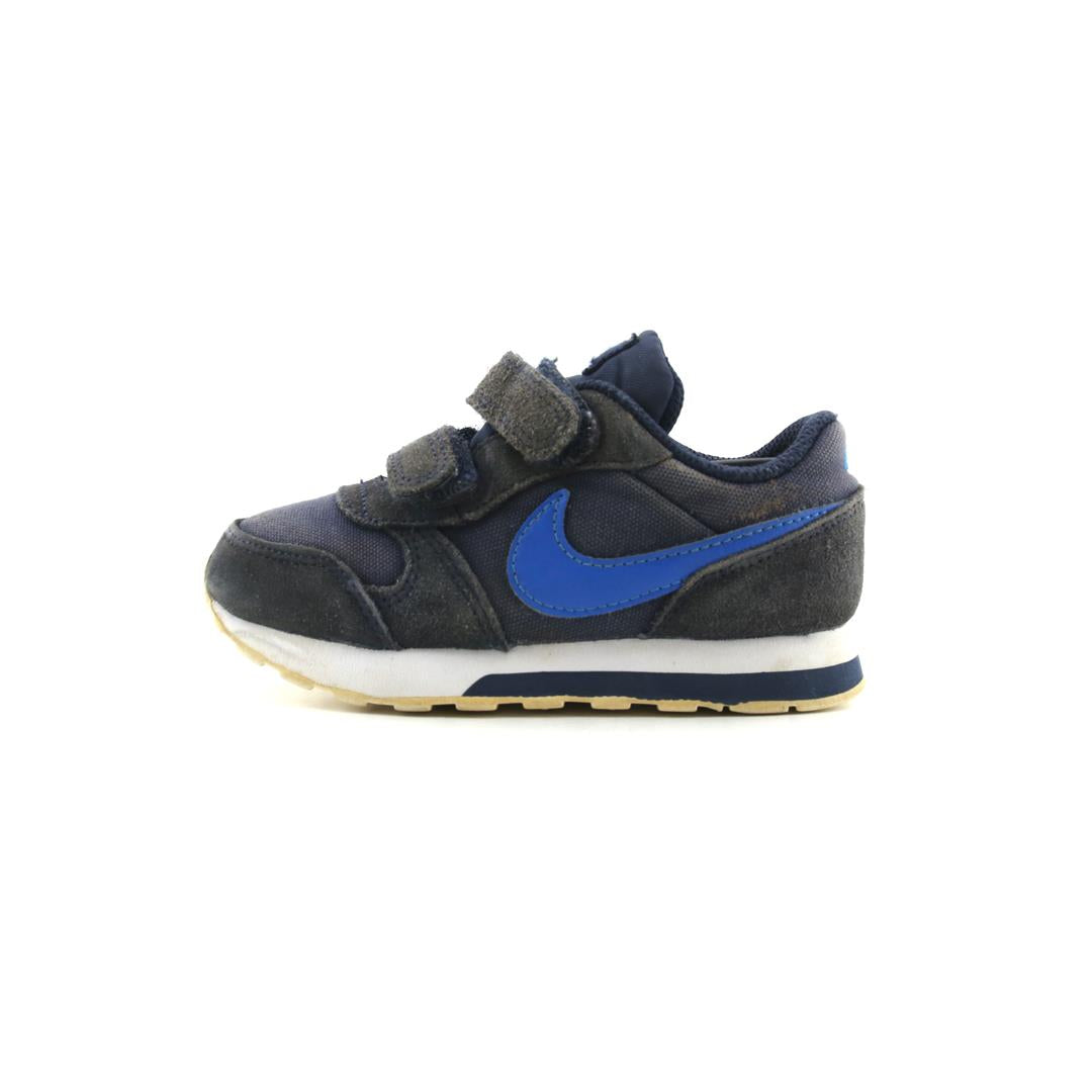 NIKE MD RUNNER 2
