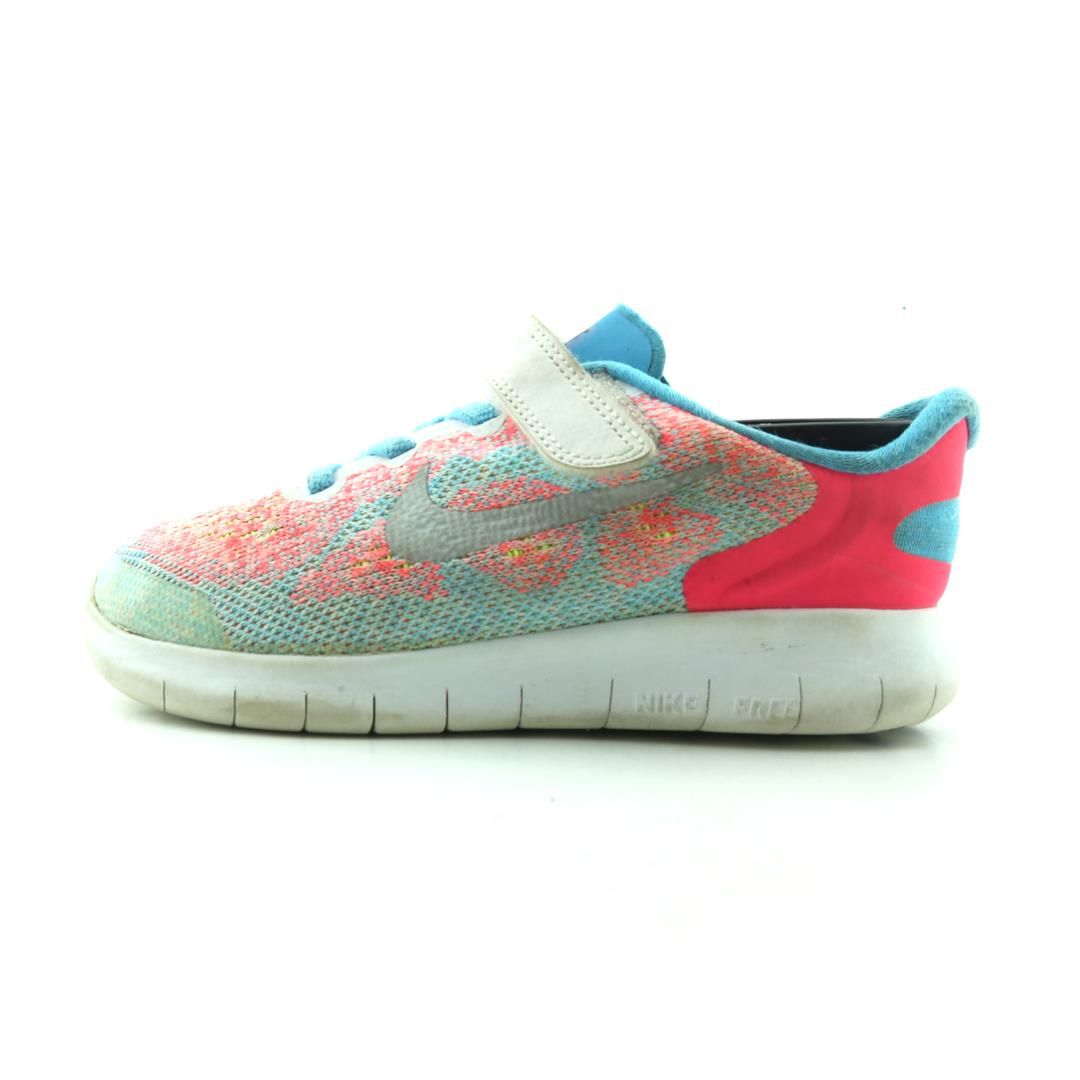 NIKE FREE RUN