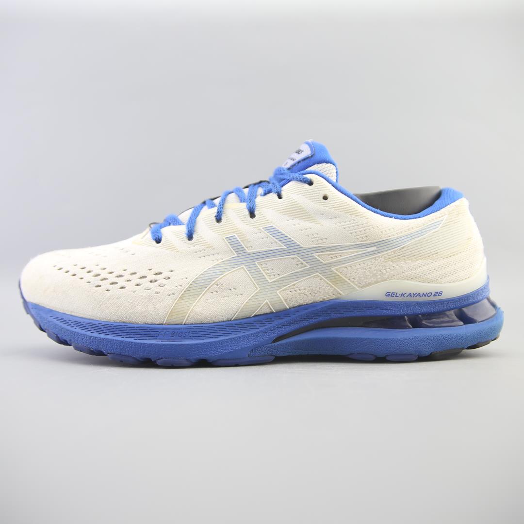 ASICS GEL KAYANO 28
