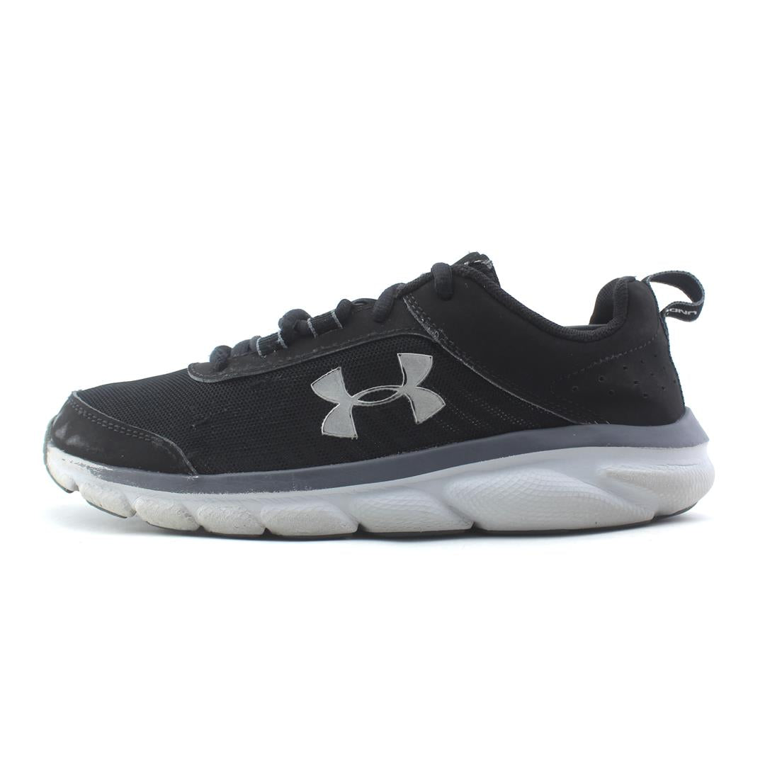 UNDER ARMOUR ASSERT 8