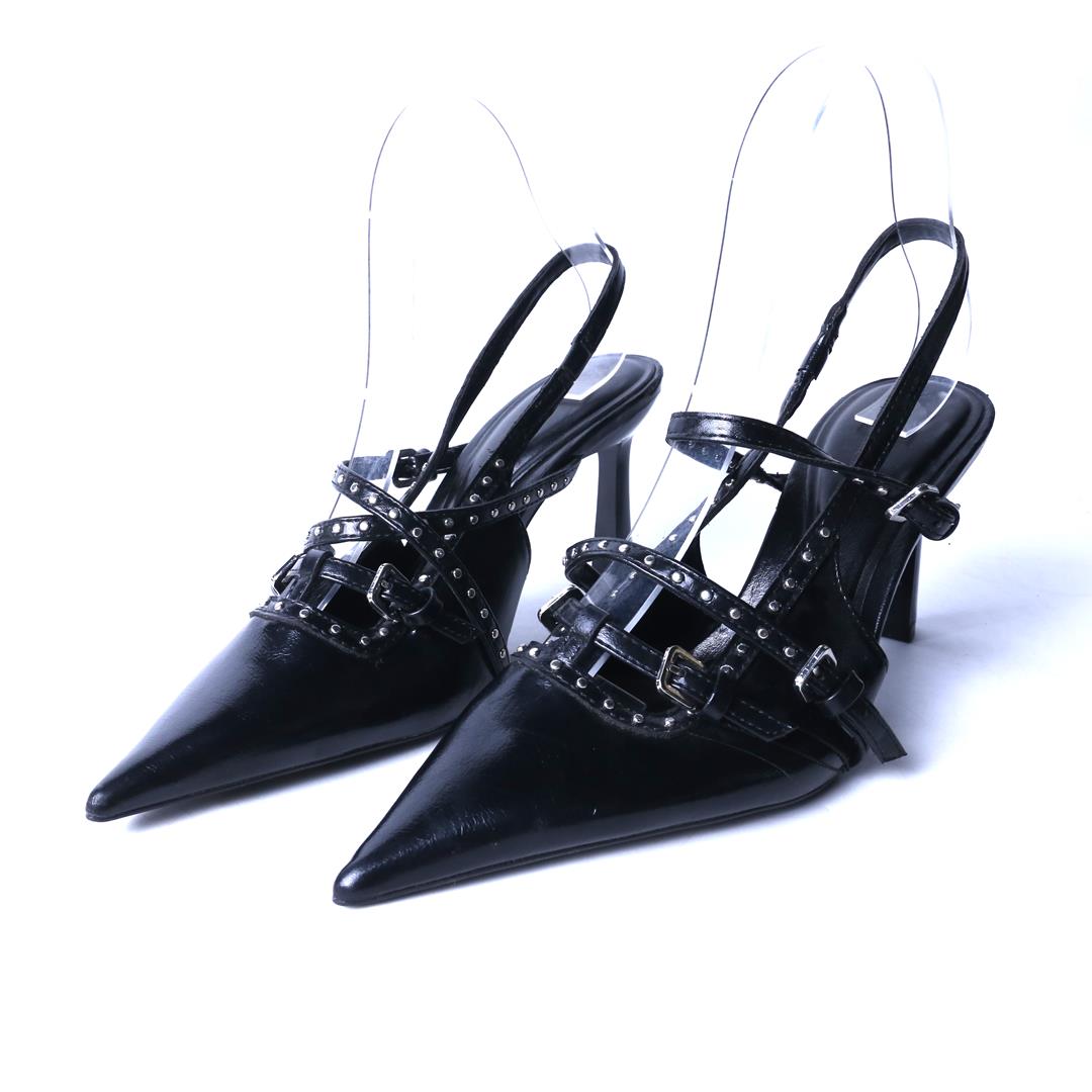 STRADIVARIUS .