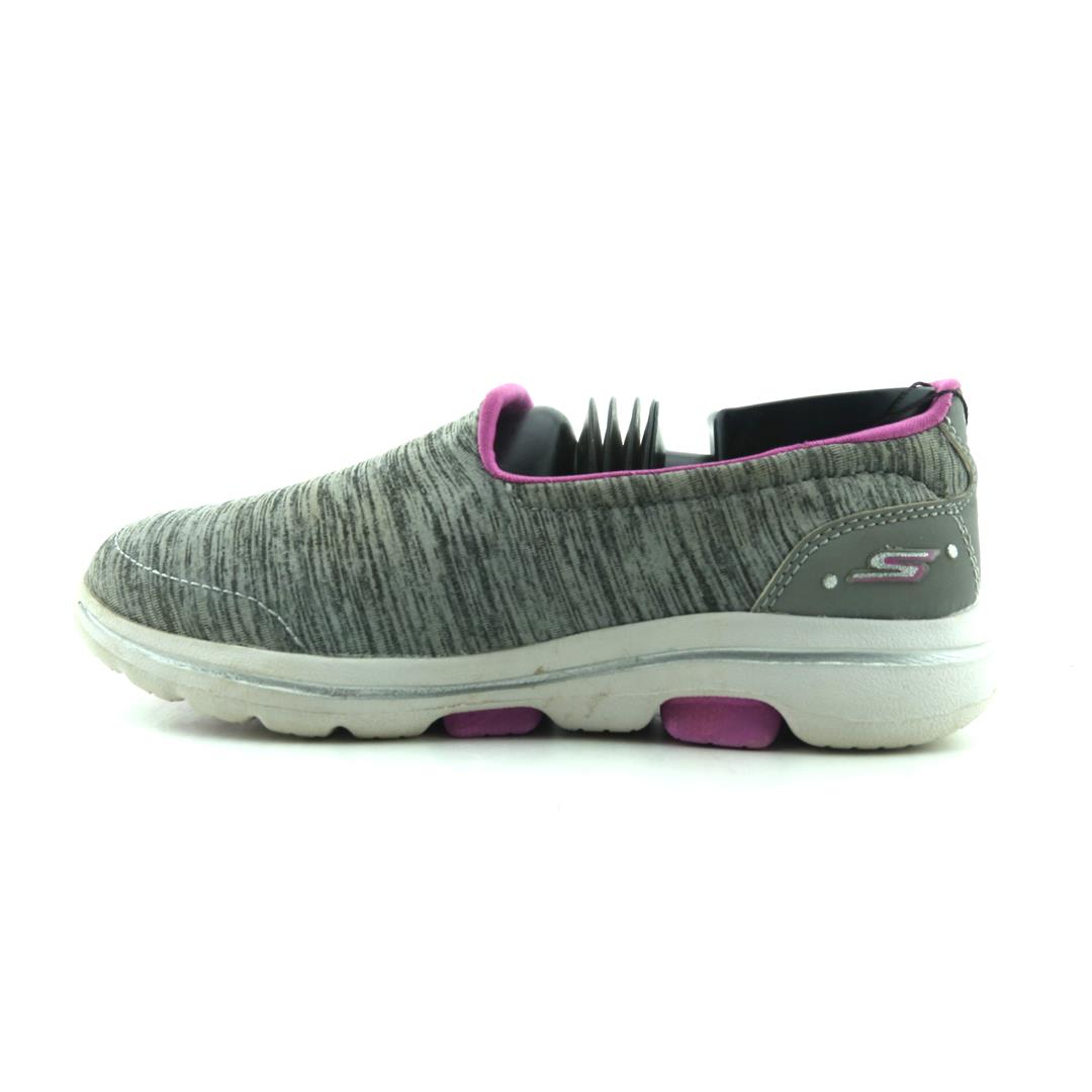 SKECHERS GOWALK 5