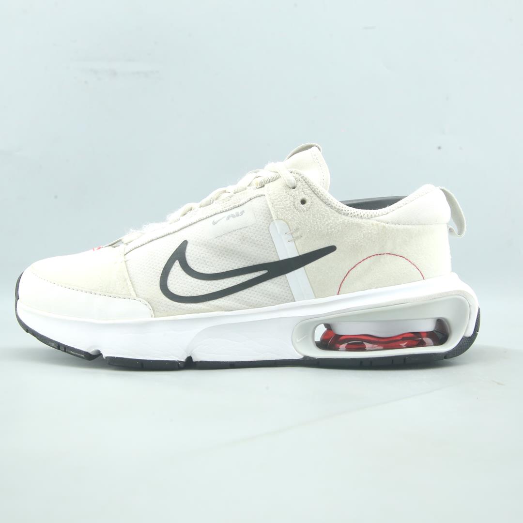 NIKE AIR MAX INTERLOCK