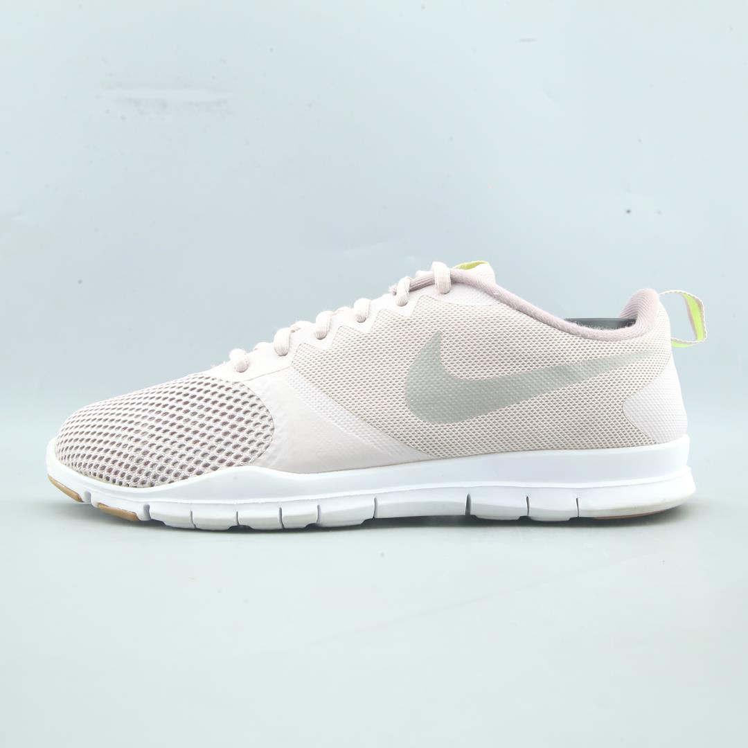 NIKE FLEX ESSENTIAL TR