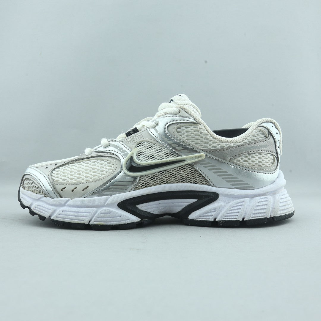 NIKE V5 RNR