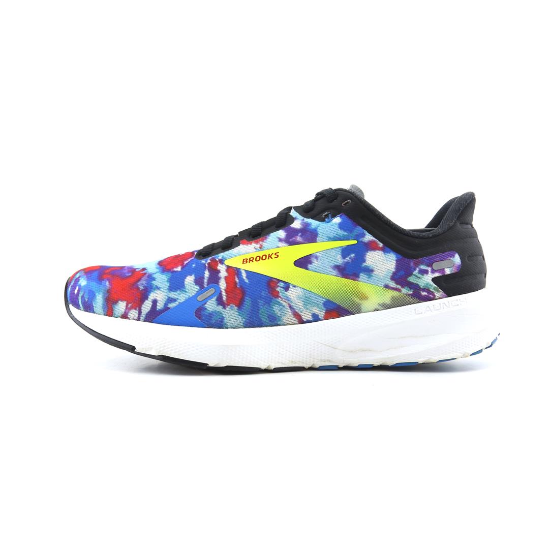 BROOKS LAUNCH 9