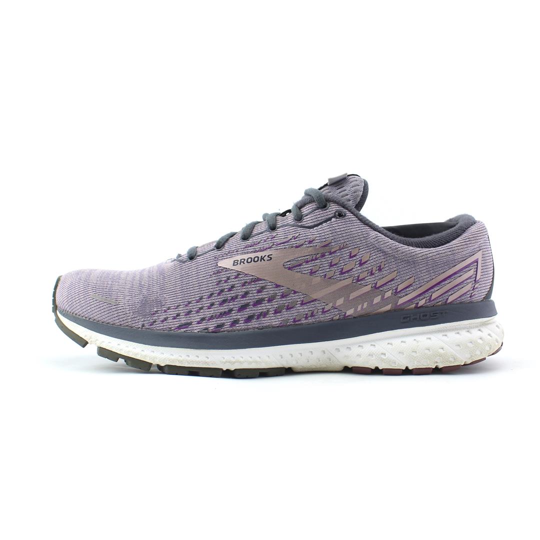 BROOKS GHOST 13