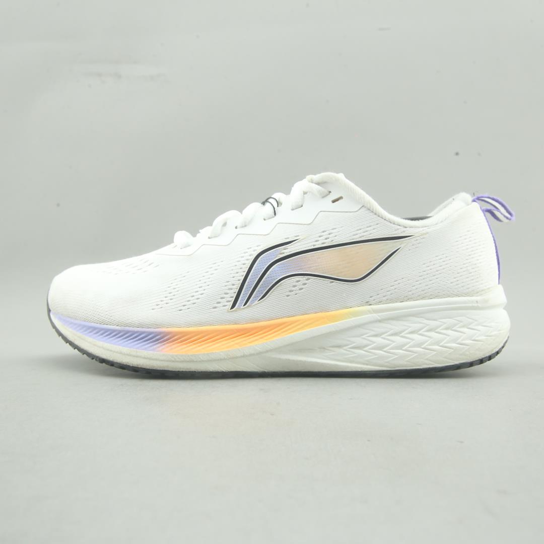 LI-NING RED HARE 6