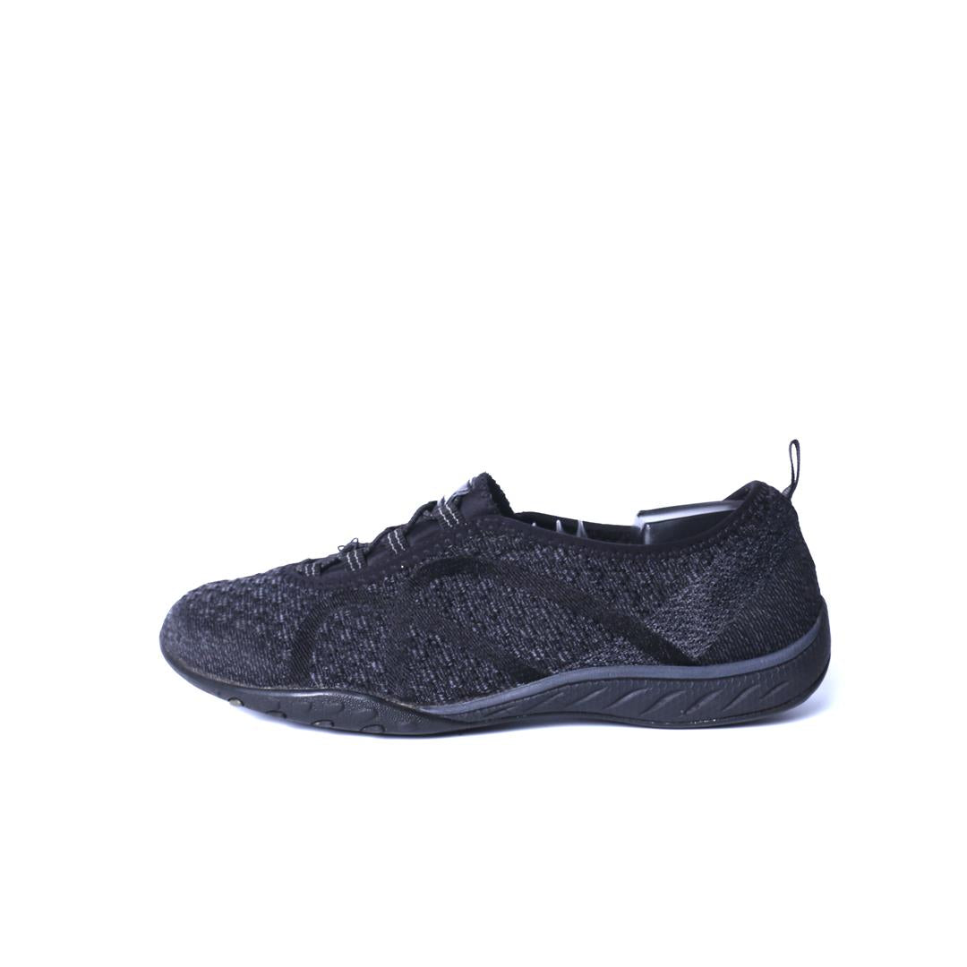 SKECHERS MEMORY FOAM
