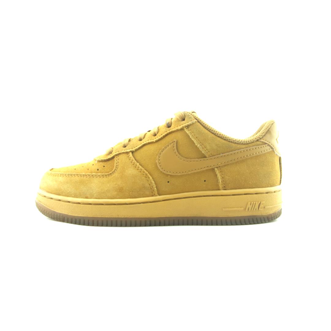 NIKE AIR FORCE 1 LOW LV8 3