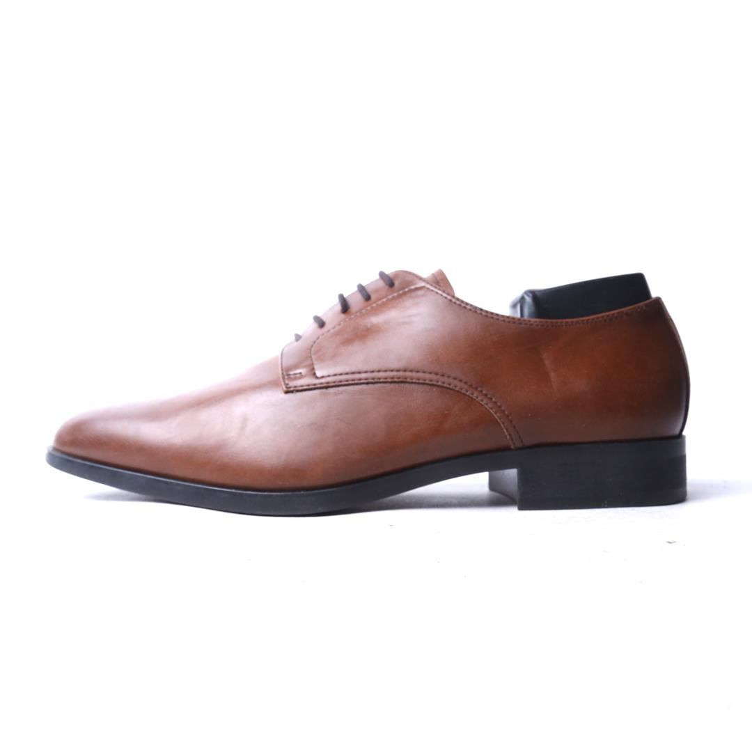 ZARA. .