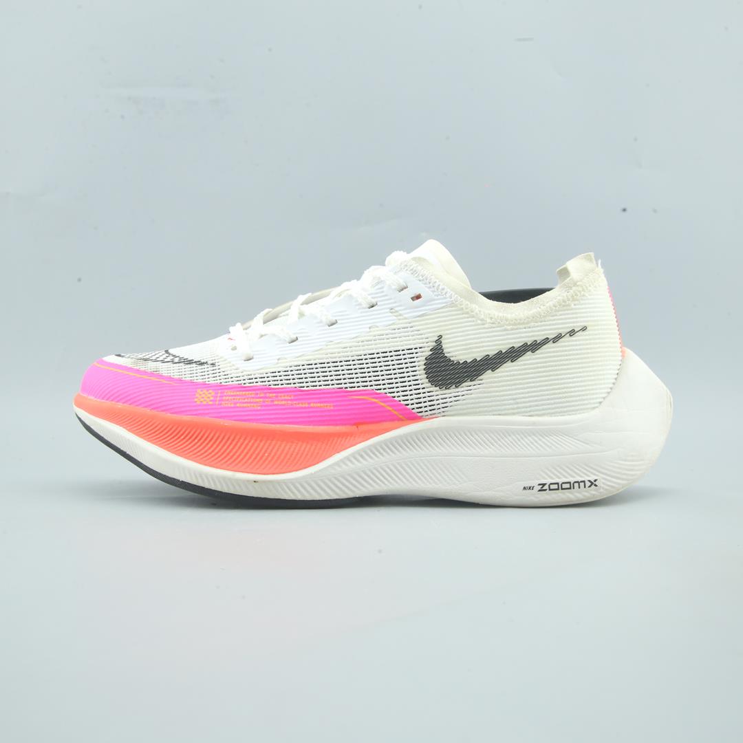 NIKE ZOOMX VAPORFLY NEXT% 2