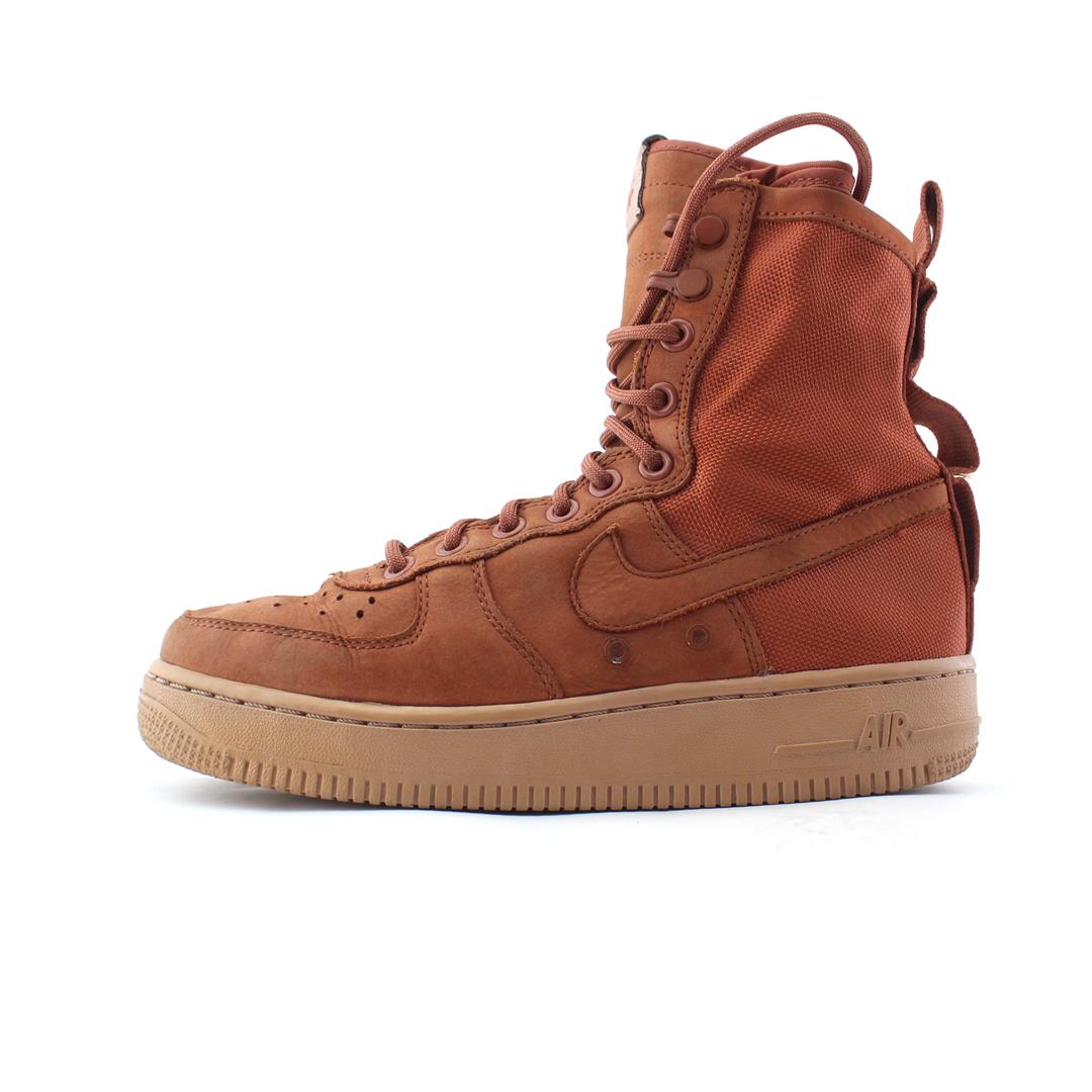 Buy NIKE Shoes Online In Pakistan - Main Image