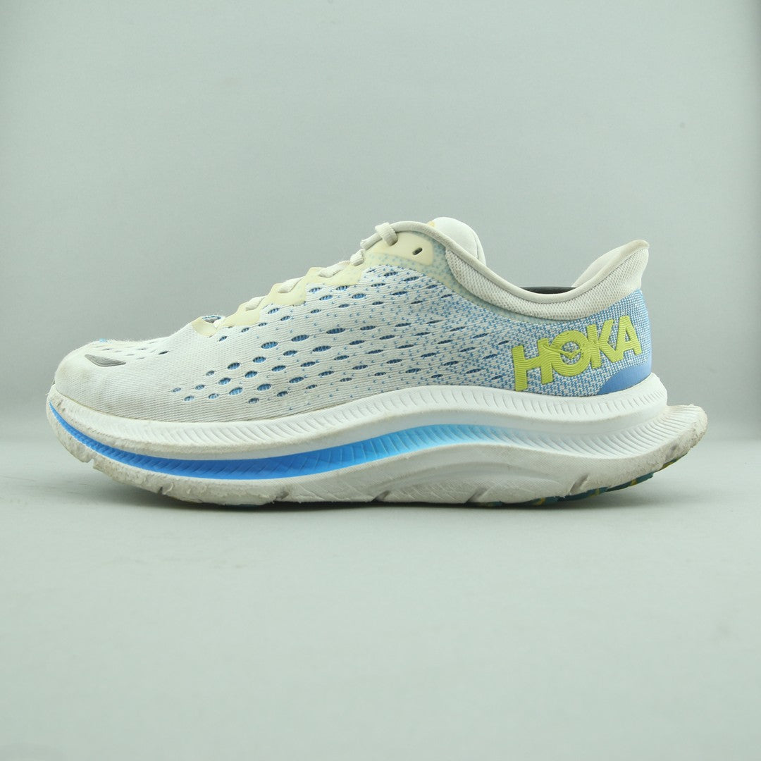 HOKA ONE ONE KAWANA