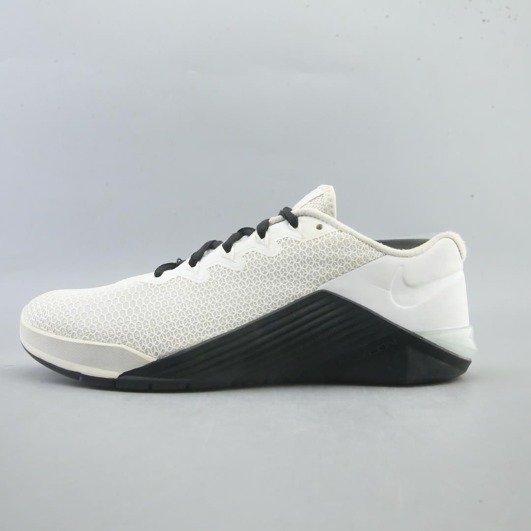 NIKE METCON 5
