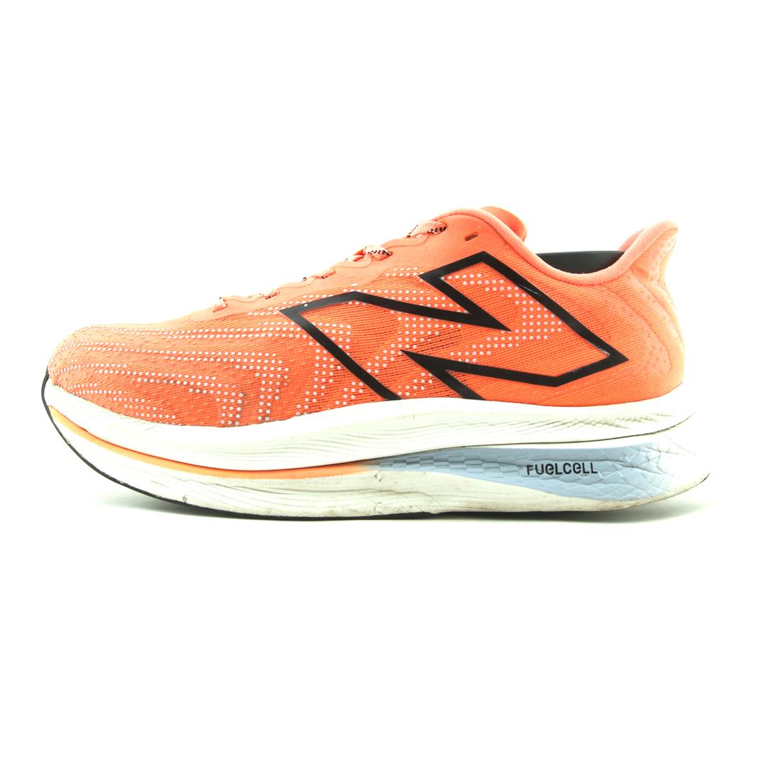 NEW BALANCE FUELCELL SUPERCOMP TRAINER V2