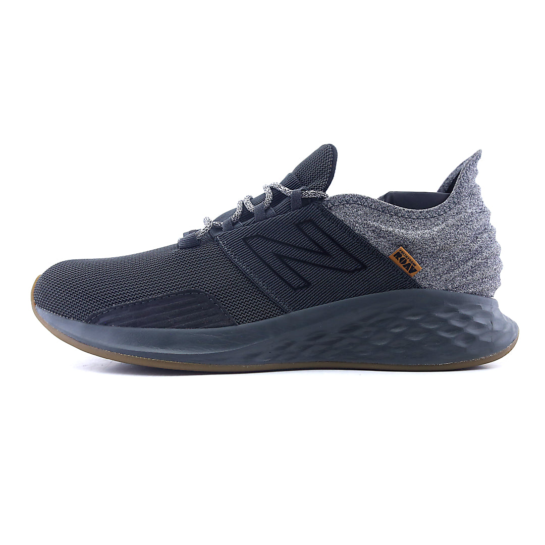 NEW BALANCE FRESH FOAM ROAV