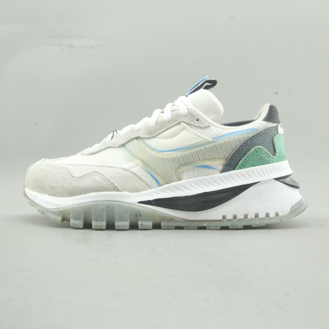 LI-NING COSMOS EVO