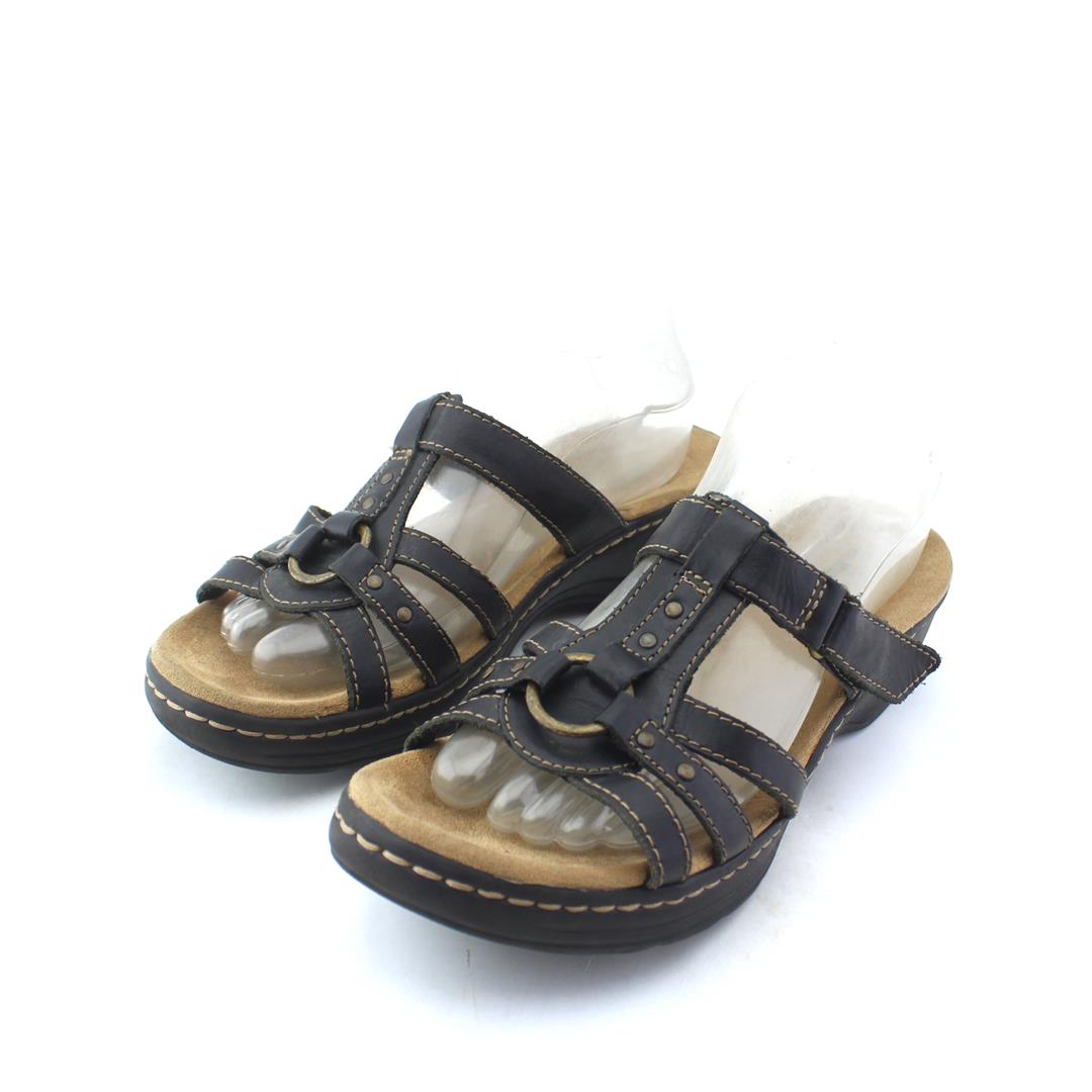 CLARKS COLLECTIONS