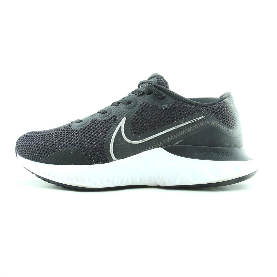 NIKE RENEW RUN