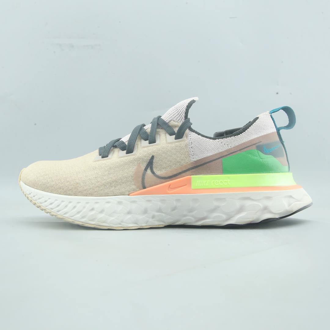 NIKE REACT INFINITY RUN FLYKNIT