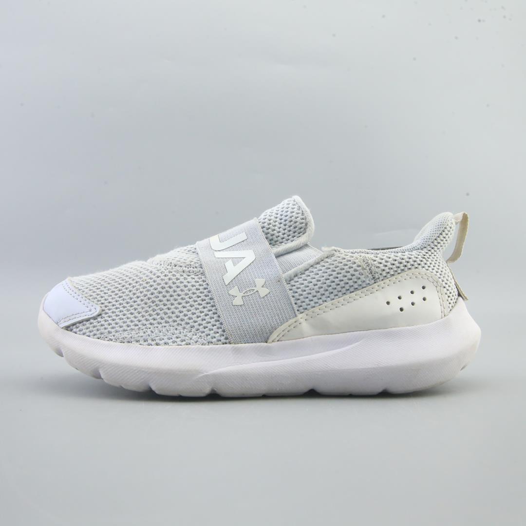 UNDER ARMOUR SURGE 3