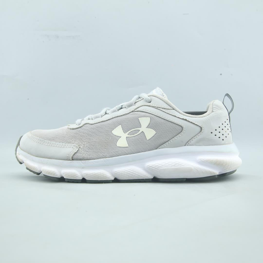 UNDER ARMOUR CHARGED ASSERT 9
