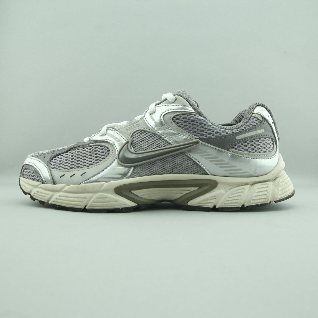 NIKE V5 RNR