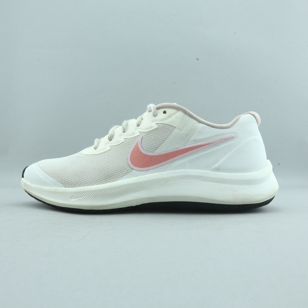 NIKE STAR RUNNER