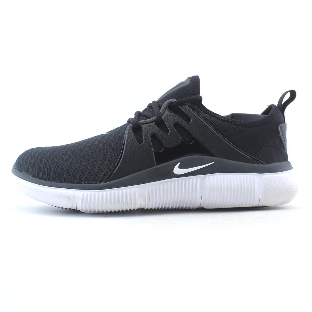 NIKE ACALME