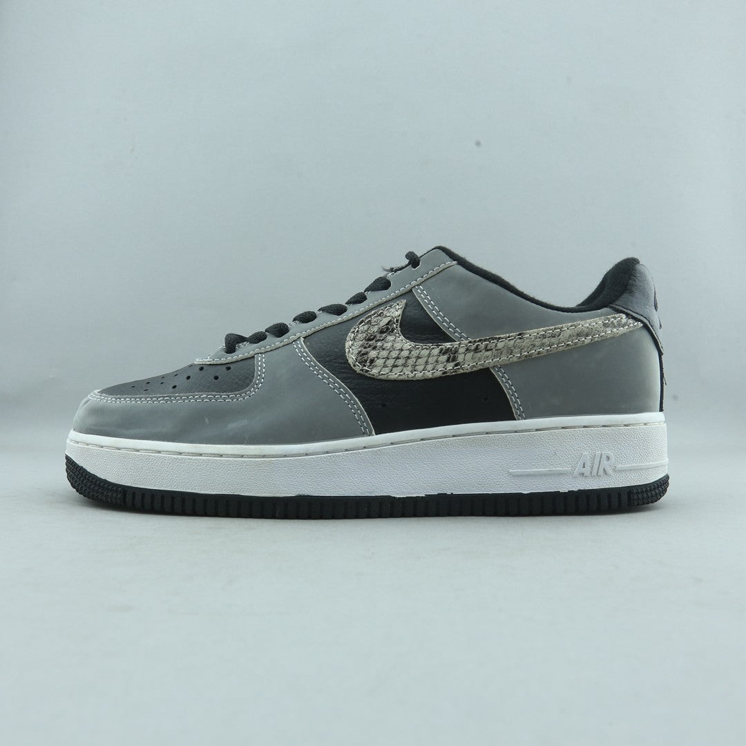 NIKE AIR FORCE 1 LOW