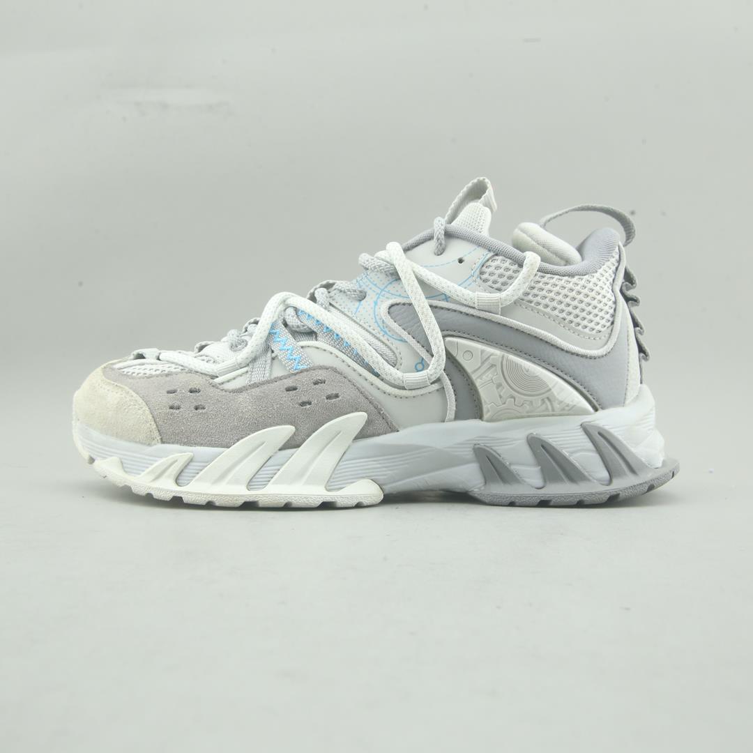 LI-NING CF SERIES