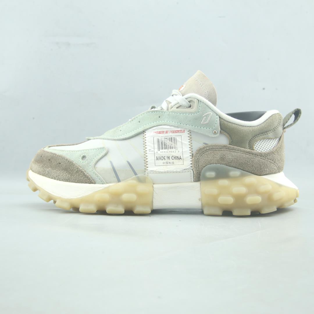 LI-NING REFLECT4E TREND