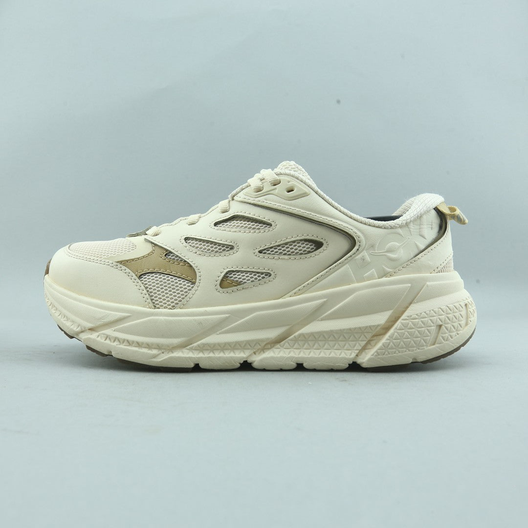 HOKA ONE ONE CLIFTON ATHLETICS