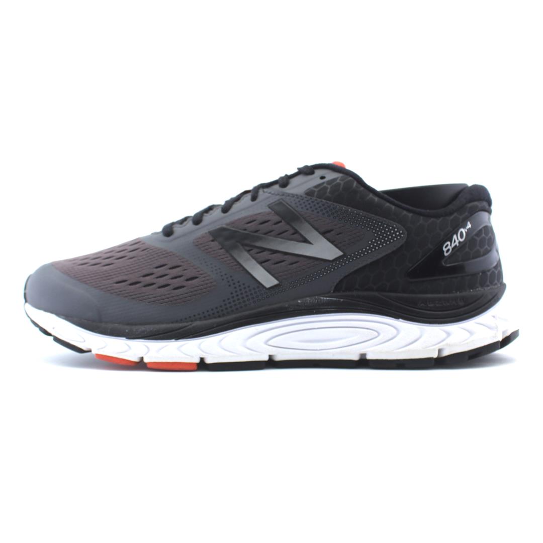 NEW BALANCE 840V4