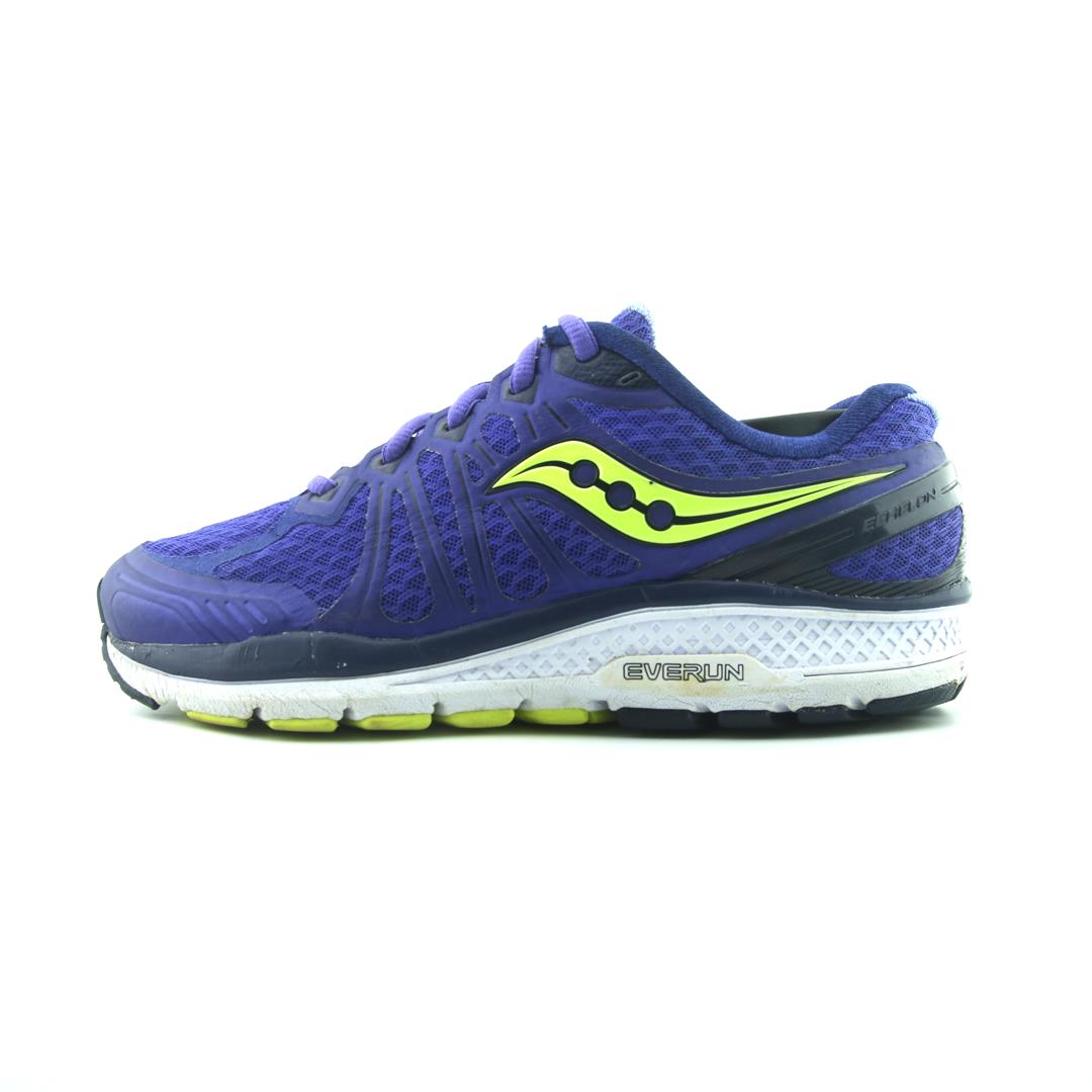 SAUCONY ECHELON 6