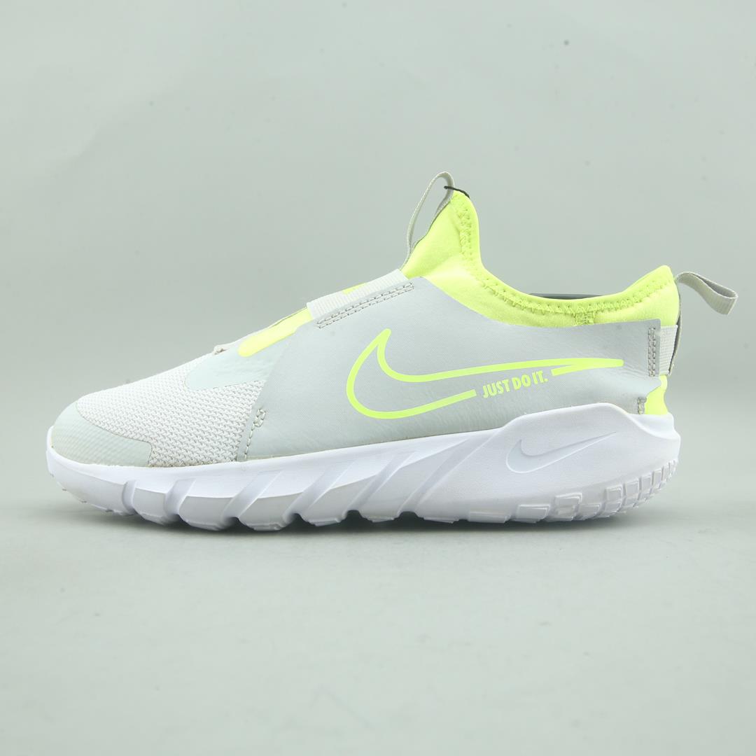 NIKE FLEX RUNNER 2