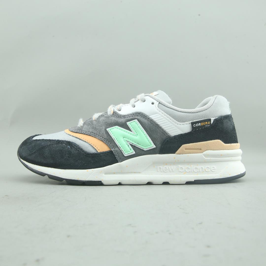 NEW BALANCE 997H