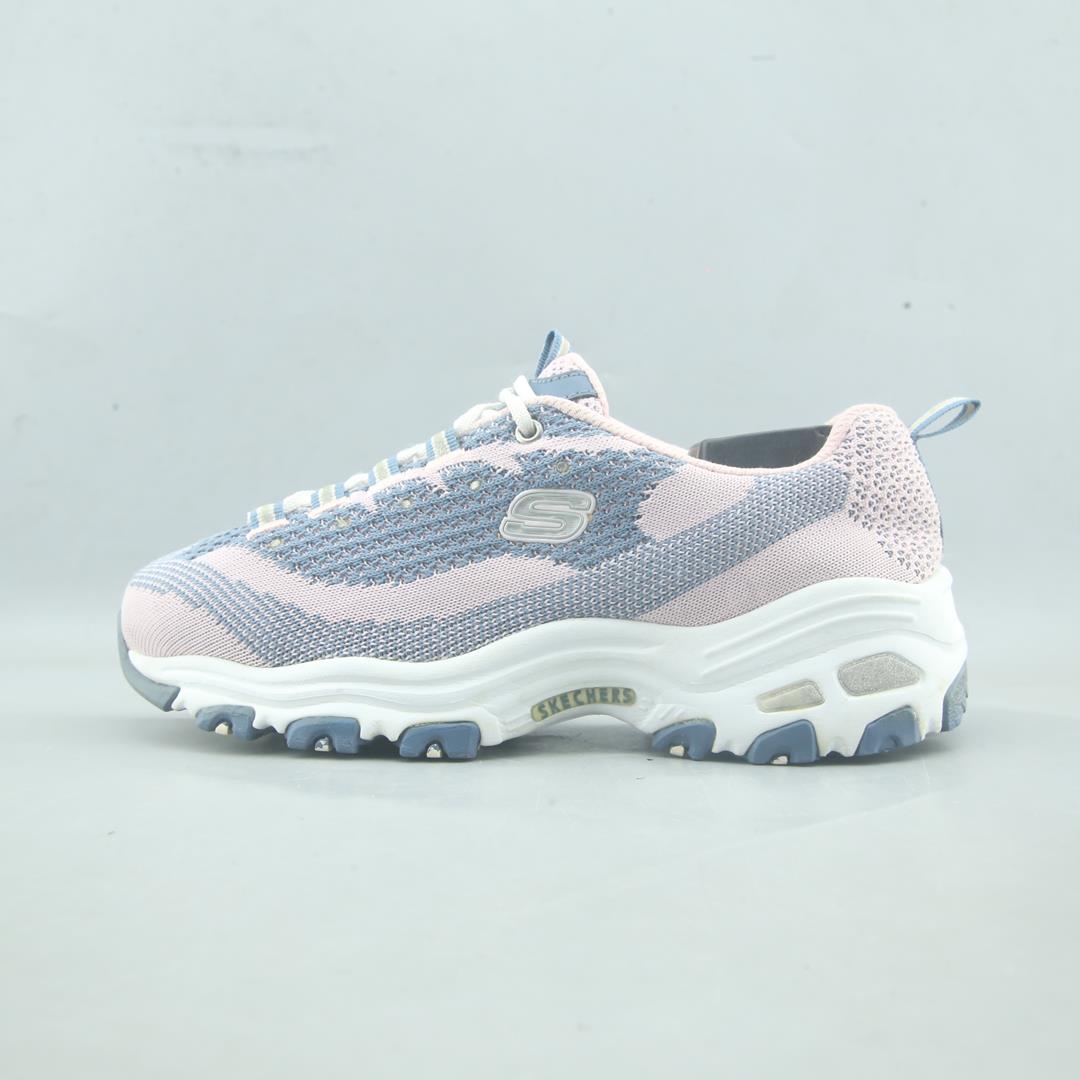 SKECHERS D LITE